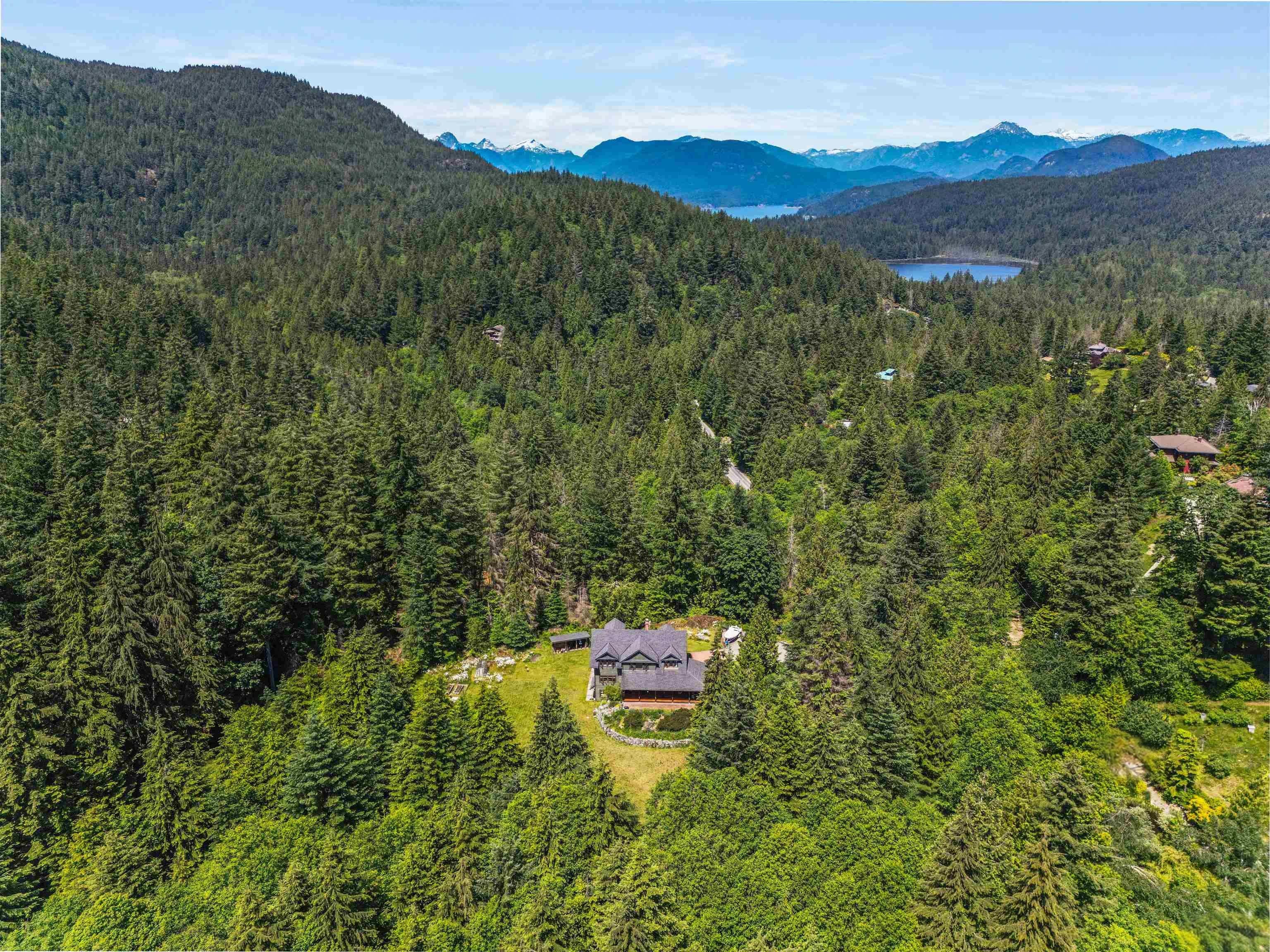 Serenity on Bowen exterior